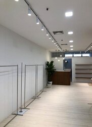 North Bridge Centre (D7), Retail #456617051